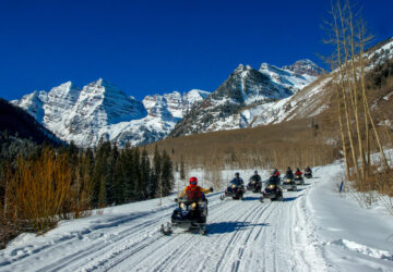 T-Lazy-7 Ranch and Snowmobiles